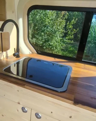 Instagram post from escampette. This post is in position 2.
