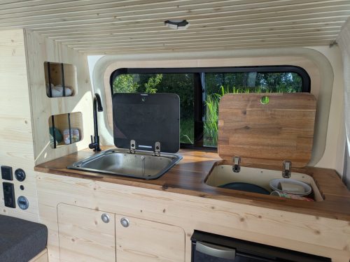 Escampette trafic L2H1 cuisine van aménagement
